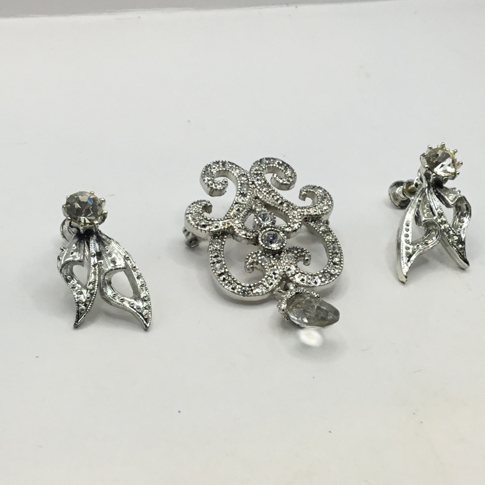 Vintage Silver Tone Brooch Rhinestone Embellished Matching Earrings